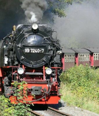 Dampfzugbetrieb auf den Brocken wird vorerst ausgesetzt – Vorläufig Einsatz von Diesellokomotiven auf den höchsten Harzgipfel
