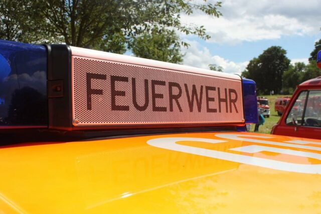 Feuerwehr_Schriftzug