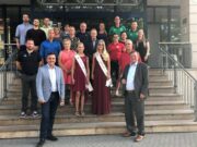 Spenden aus dem Herrenabend übergeben